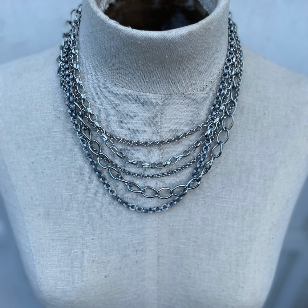 Sabika Chain Necklace